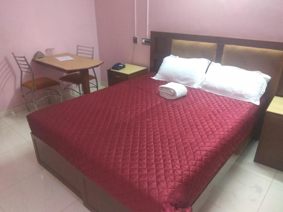Hotel Malika Residency Ettumanoor Εξωτερικό φωτογραφία